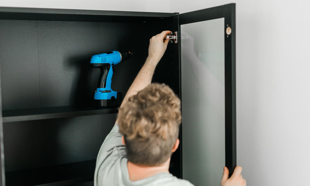 Cabinet Refacing Contractor in Athol ID