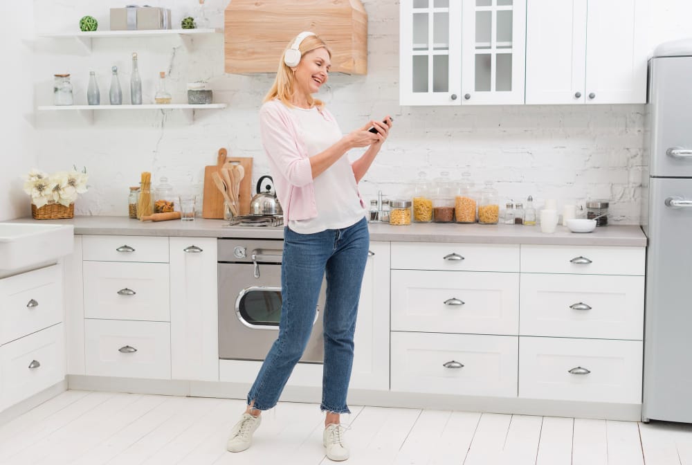 Kitchen & Bath Cabinet Contractor in Dalton Gardens ID